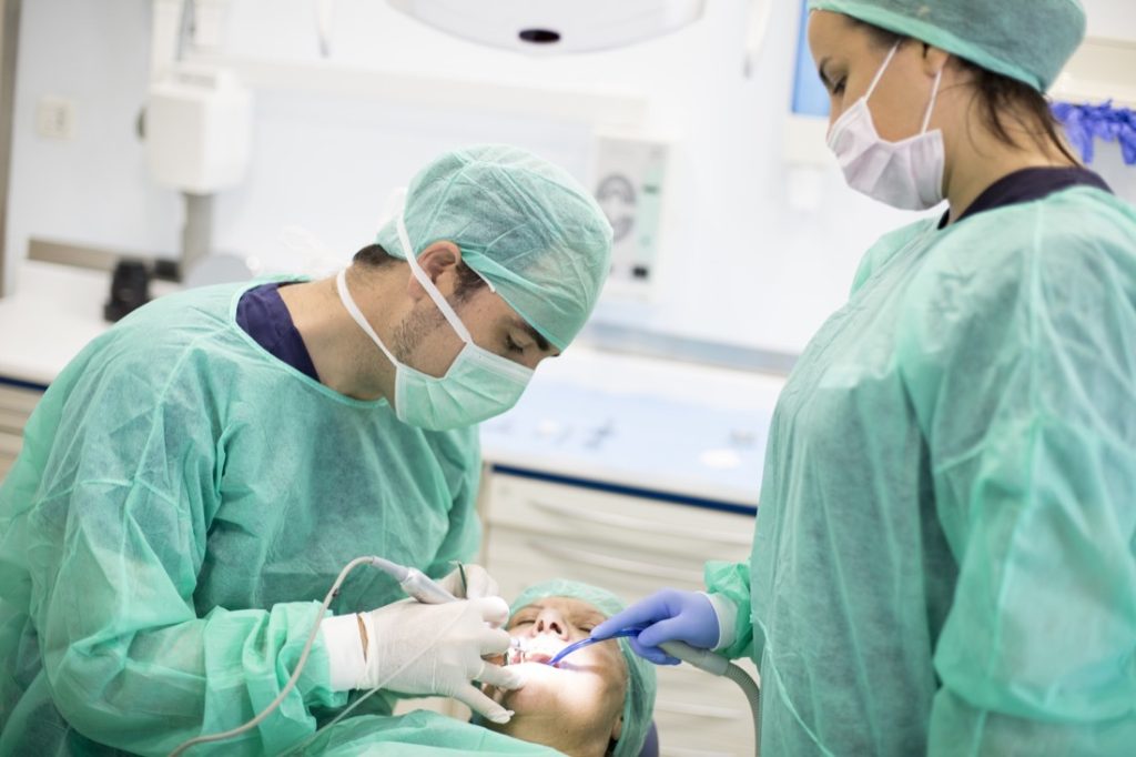 Matriculación En Un Posgrado De Odontología